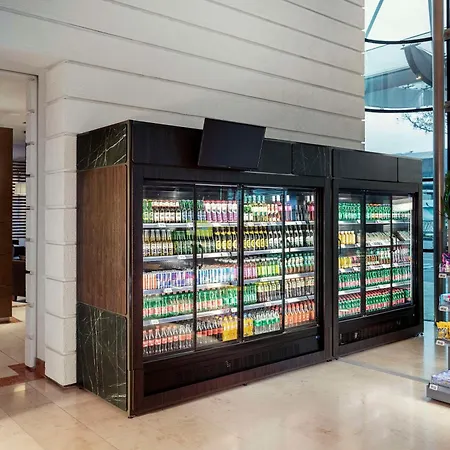 Nh Vienna Airport Conference Center Hotel