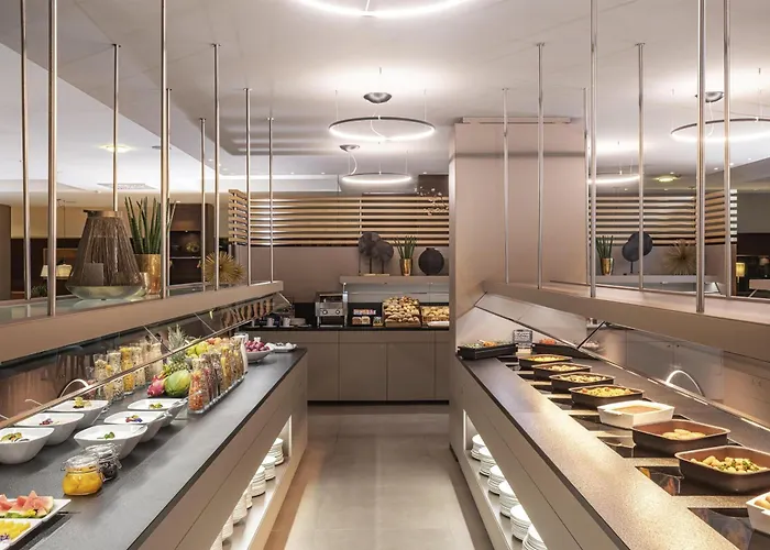 فندق أن إتش فيينا إيربورت كونفرانس سنتر