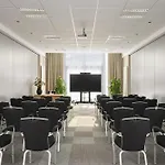 Nh Vienna Airport Conference Center 4*
