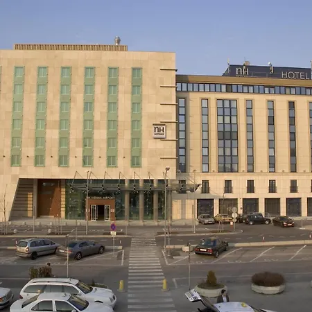 Nh Vienna Airport Conference Center Отель