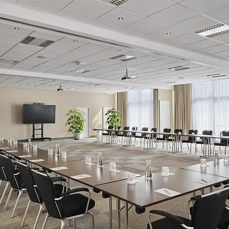 Nh Vienna Airport Conference Center