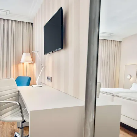 Nh Vienna Airport Conference Center