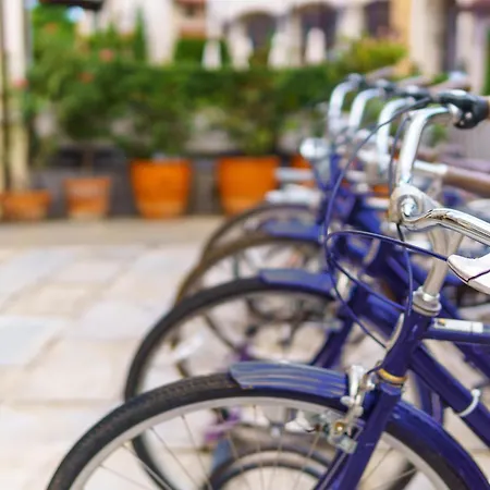 Nh Vienna Airport Conference Center Hotel 4*