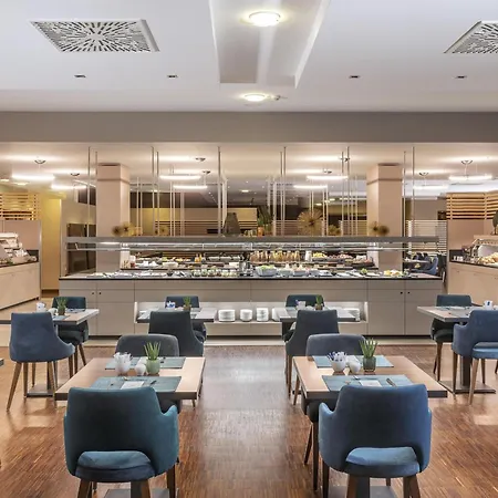 Nh Vienna Airport Conference Center 4*