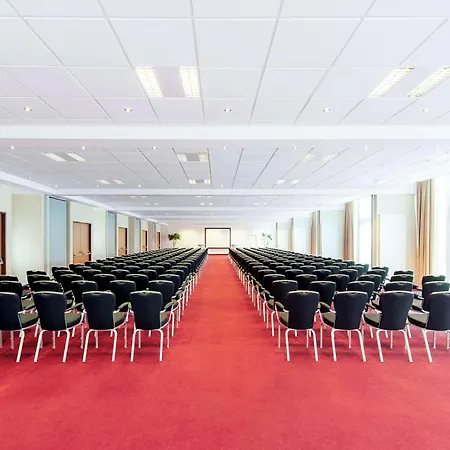 Nh Vienna Airport Conference Center