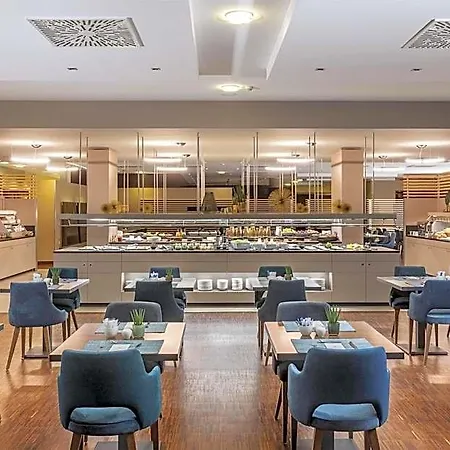 Nh Vienna Airport Conference Center Hotel