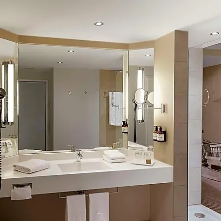 Hotel Nh Vienna Airport Conference Center