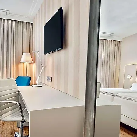 Nh Vienna Airport Conference Center