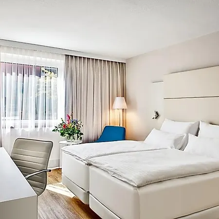 Nh Vienna Airport Conference Center