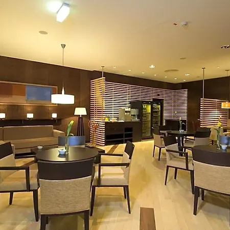 Nh Vienna Airport Conference Center Schwechat