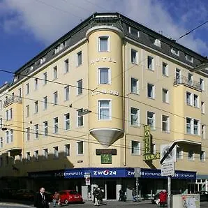 Отель Nh Vienna Airport Conference Center