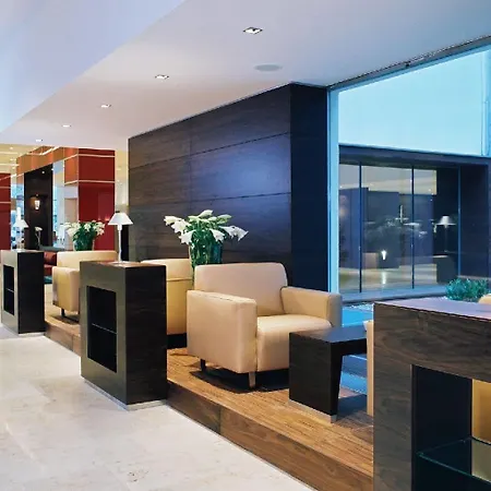 Отель Nh Vienna Airport Conference Center