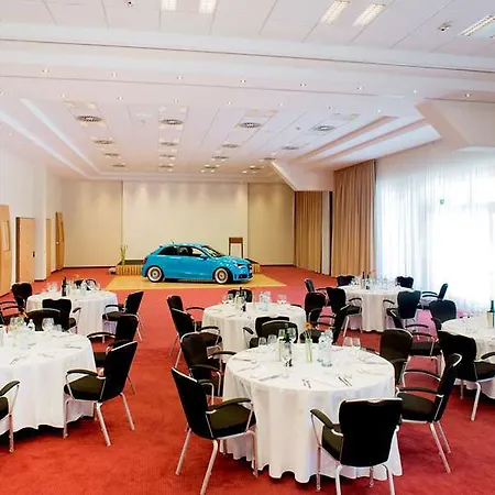 Nh Vienna Airport Conference Center Hotel 4*