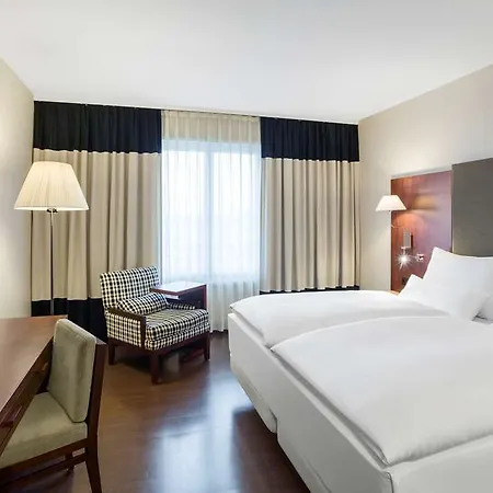 Nh Vienna Airport Conference Center 4*