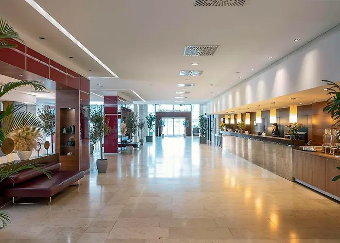 Nh Vienna Airport Conference Center