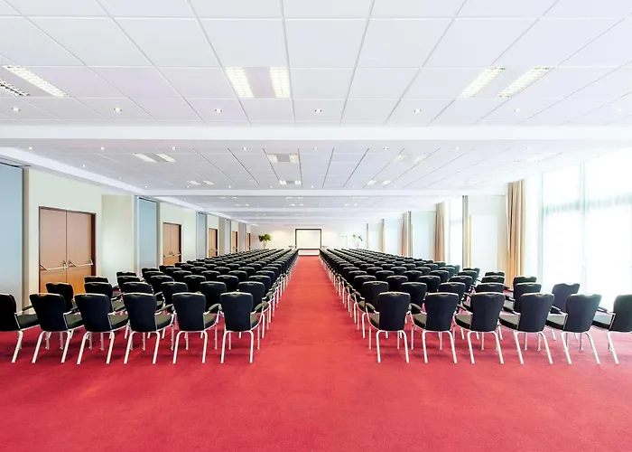 Nh Vienna Airport Conference Center