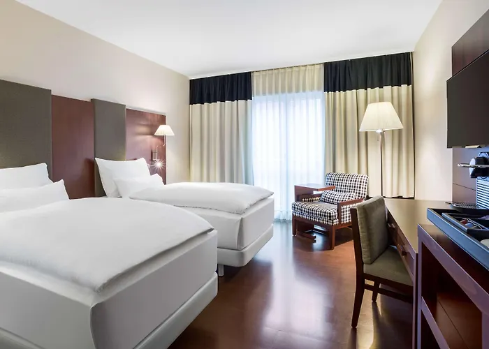 Hotel Nh Vienna Airport Conference Center 4*