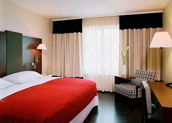 Nh Vienna Airport Conference Center Hotel